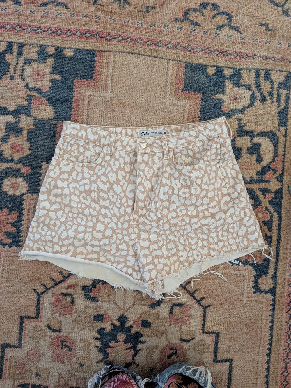 Zara Beige & White Animal-Print High Waist Denim Shorts